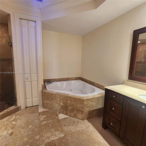 2351 Lakeview Dr 114, Sebring, FL 33875