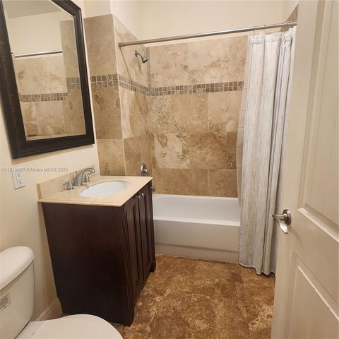 2351 Lakeview Dr 114, Sebring, FL 33875