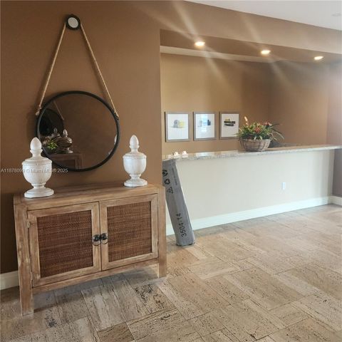 2351 Lakeview Dr 114, Sebring, FL 33875