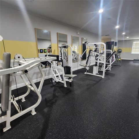 2351 Lakeview Dr 114, Sebring, FL 33875