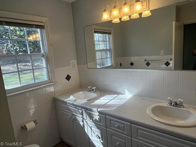 1224 Pinebluff Road, Winston-salem, NC 27103