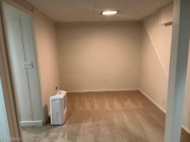 1224 Pinebluff Road, Winston-salem, NC 27103