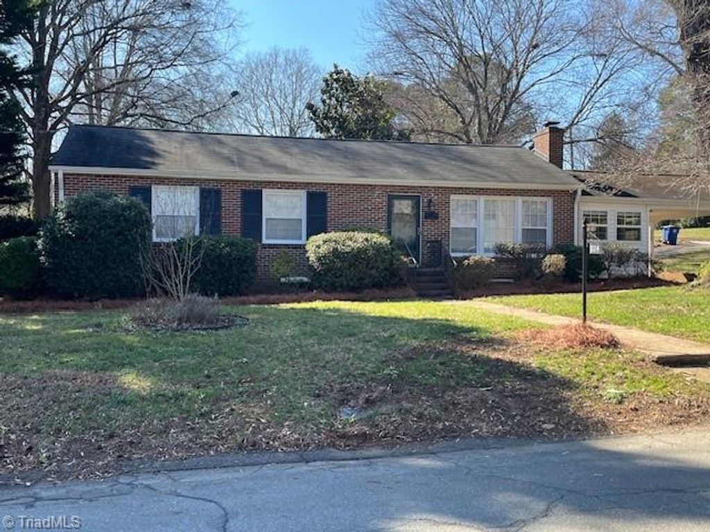 1224 Pinebluff Road, Winston-salem, NC 27103