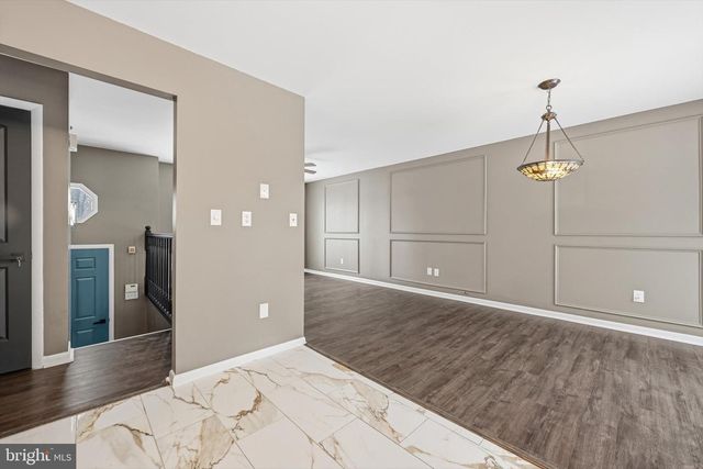 294 CAMBRIDGE RD, Honey Brook, PA 19344