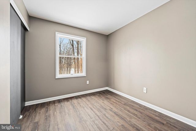 294 CAMBRIDGE RD, Honey Brook, PA 19344