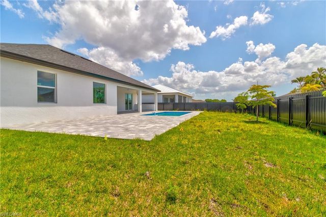 1026 Nelson RD N, Cape Coral, FL 33993