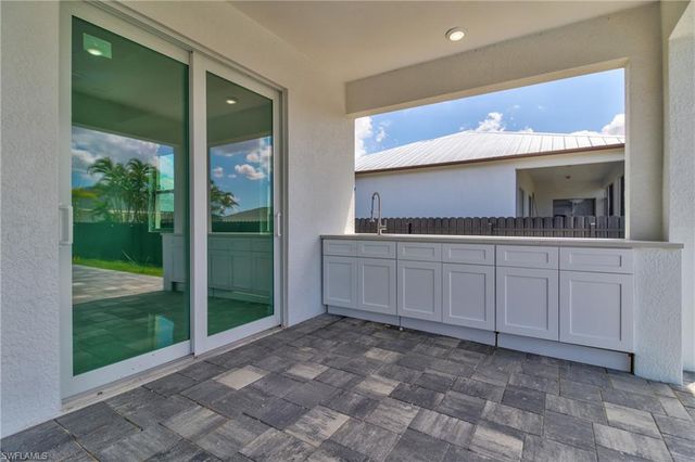 1026 Nelson RD N, Cape Coral, FL 33993