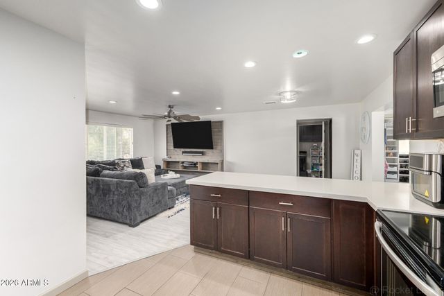 1684 W PALO VERDE Drive, Wickenburg, AZ 85390