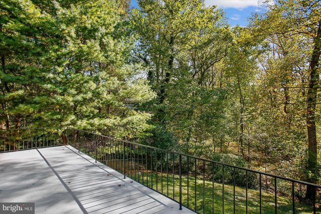 5300 1ST PL N, Arlington, VA 22203