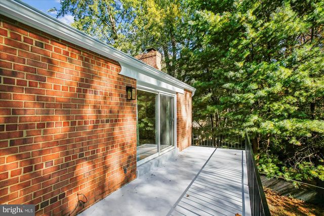 5300 1ST PL N, Arlington, VA 22203