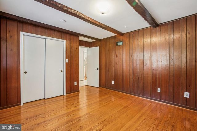 5300 1ST PL N, Arlington, VA 22203