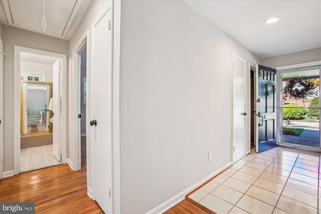 5300 1ST PL N, Arlington, VA 22203