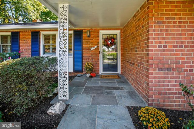 5300 1ST PL N, Arlington, VA 22203