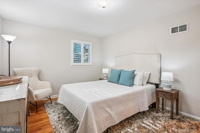 5300 1ST PL N, Arlington, VA 22203