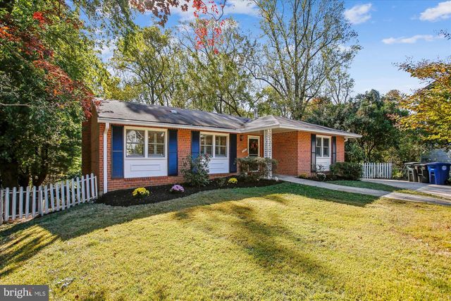 5300 1ST PL N, Arlington, VA 22203