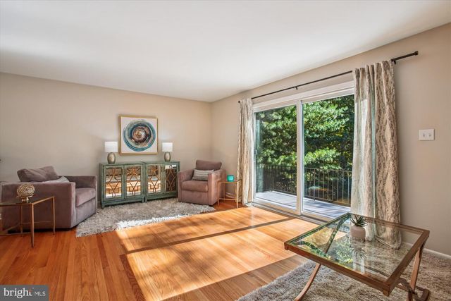 5300 1ST PL N, Arlington, VA 22203