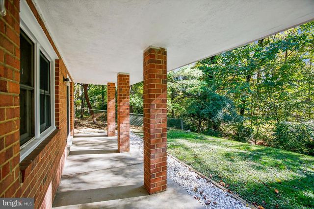 5300 1ST PL N, Arlington, VA 22203