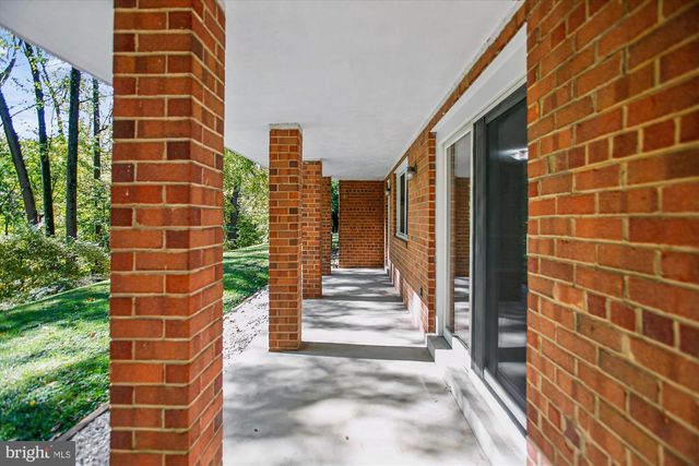 5300 1ST PL N, Arlington, VA 22203