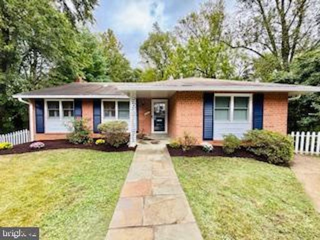 5300 1ST PL N, Arlington, VA 22203