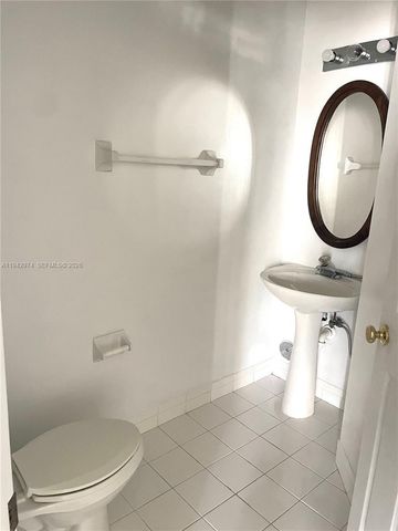 5640 NW 115th Ct 208, Doral, FL 33178