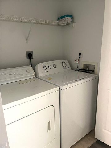 5640 NW 115th Ct 208, Doral, FL 33178