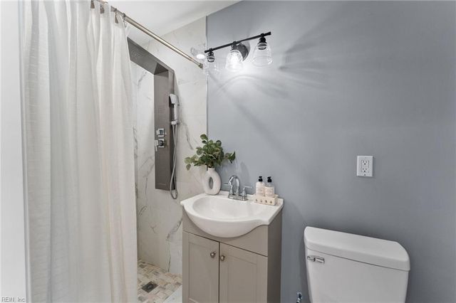 116 Linden AVE, Hampton, VA 23669