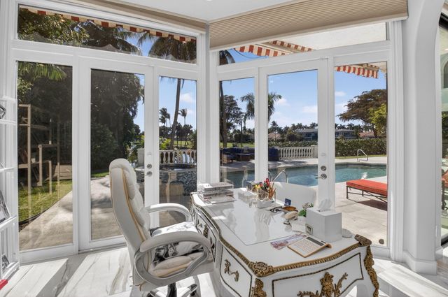 7000 Lions Head Lane, Boca Raton, FL 33496