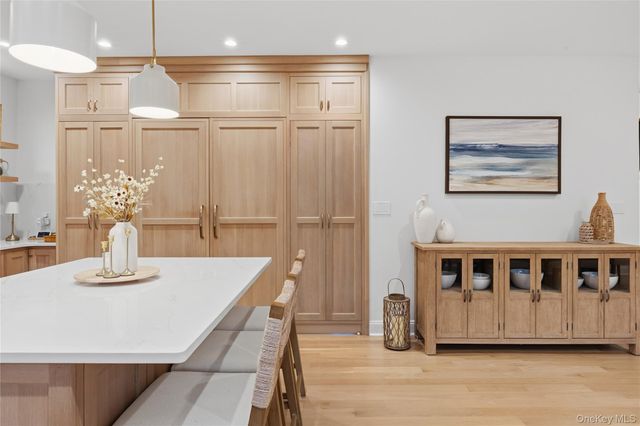 1732 Princeton Drive W, Wantagh, NY 11793