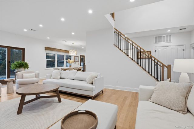 1732 Princeton Drive W, Wantagh, NY 11793