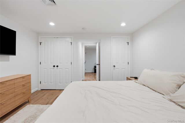 1732 Princeton Drive W, Wantagh, NY 11793