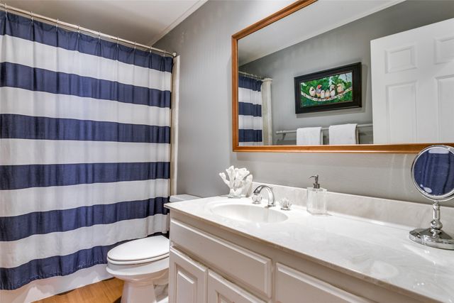 165 Glen Abbey Circle N, Possum Kingdom Lake, TX 76449