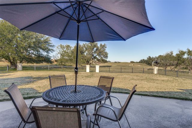 165 Glen Abbey Circle N, Possum Kingdom Lake, TX 76449