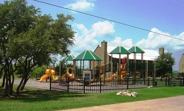 165 Glen Abbey Circle N, Possum Kingdom Lake, TX 76449