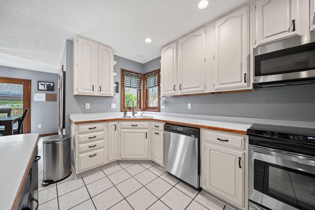 4581 Bent Creek Place, Grove City, OH 43123