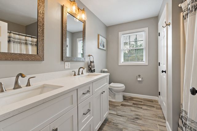 19 Cedar St 19, Rehoboth, MA 02769