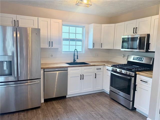 118 Remington Place Boulevard, Dallas, GA 30157