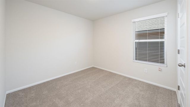 11512 SW 40th Street, Mustang, OK 73064