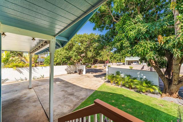 72 Keala Pl, Kihei, HI 96753