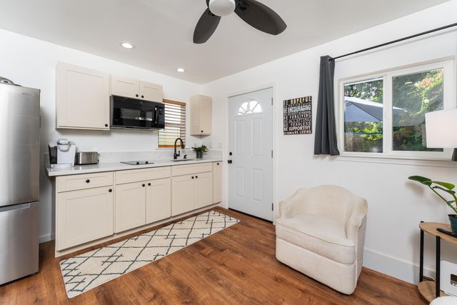 72 Keala Pl, Kihei, HI 96753