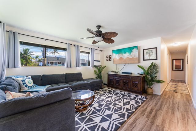 72 Keala Pl, Kihei, HI 96753