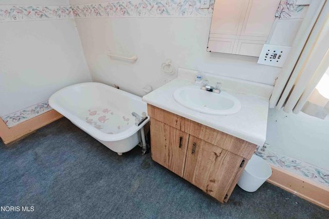 20711 Ohio 613, Fostoria, OH 44830