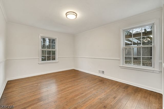 1088 S Boyd Pkwy, North Brunswick Twp., NJ 08902