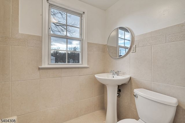 1088 S Boyd Pkwy, North Brunswick Twp., NJ 08902