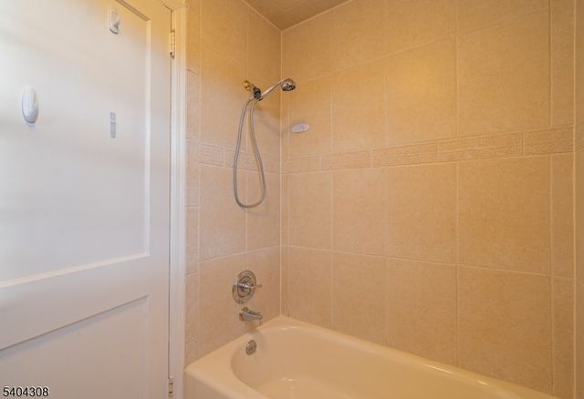 1088 S Boyd Pkwy, North Brunswick Twp., NJ 08902