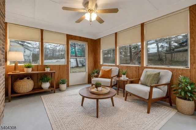 1088 S Boyd Pkwy, North Brunswick Twp., NJ 08902