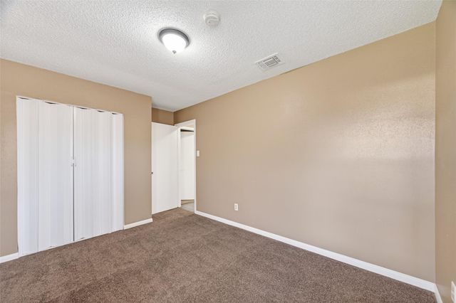 3109 Deer Trail Drive, Alvin, TX 77511