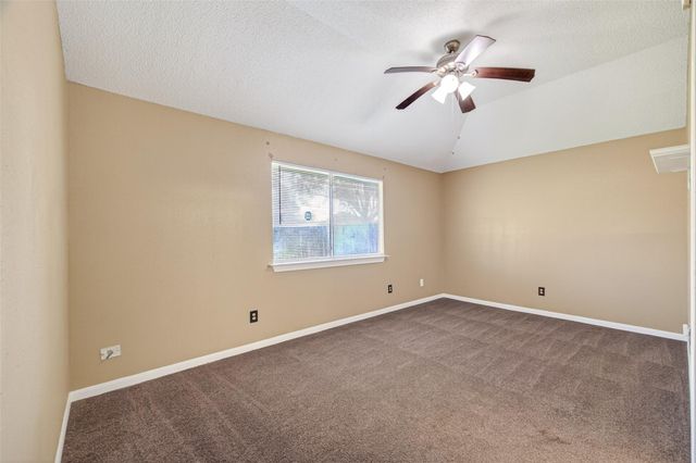 3109 Deer Trail Drive, Alvin, TX 77511