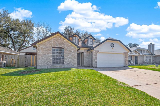 3109 Deer Trail Drive, Alvin, TX 77511