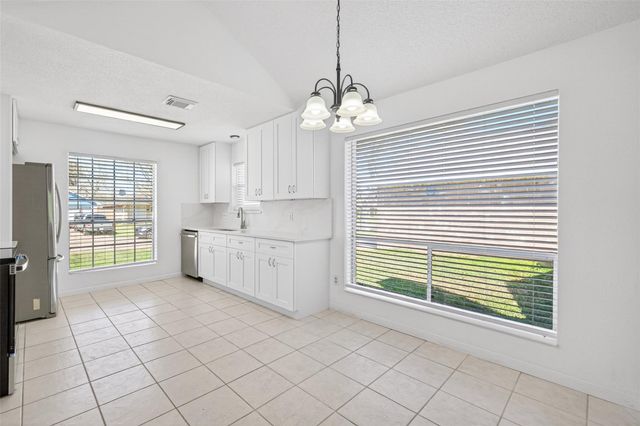 3109 Deer Trail Drive, Alvin, TX 77511