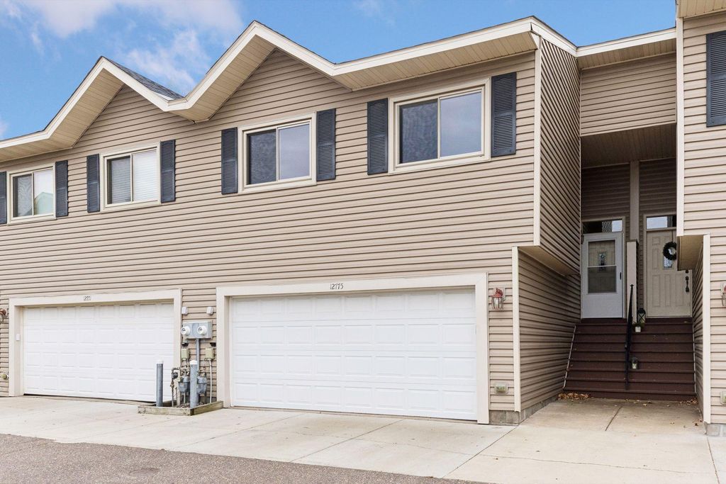 12775 82nd Place N, Maple Grove, MN 55369